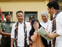 Bey Machmudin Diajak Menteri ATR Bagikan Sertifikat Dor to Dor