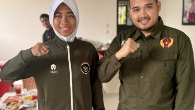 Ketua KONI Pangandaran Beri Rp10 Juta untuk Melani, Atlet Perak Wake Surf SEA Games 2025