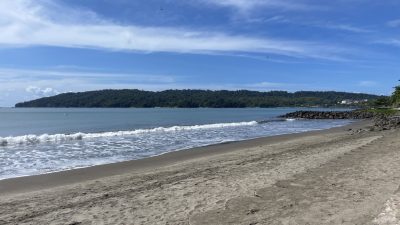 Pantai Timur Pangandaran