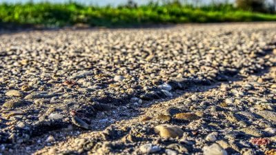 Menilik Aturan LLAJ, Bupati dan PU Bisa Dipenjara Jika Biarkan Jalan Rusak