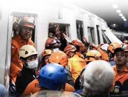 PT KAI Jelaskan Insiden Tabrakan Kereta Api Bekasi Timur Malam Tadi