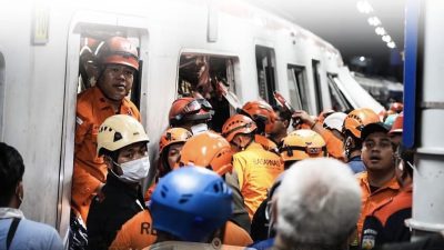 PT KAI Jelaskan Insiden Tabrakan Kereta Api Bekasi Timur Malam Tadi