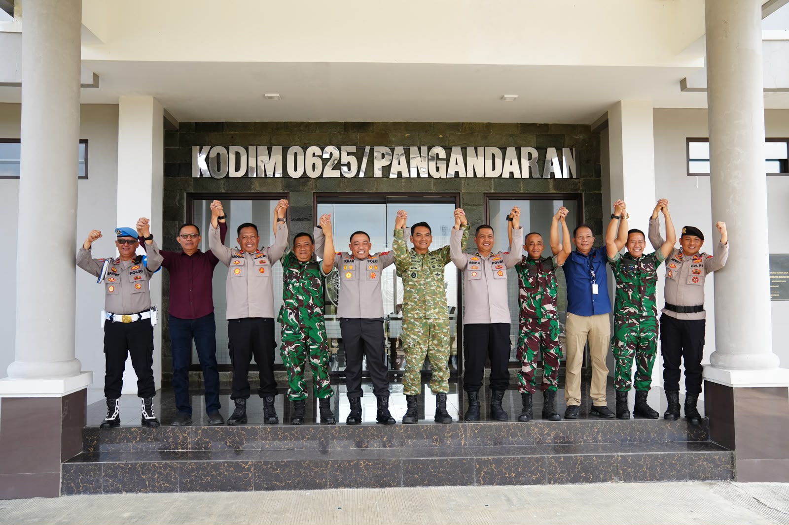 Sinergitas TNI-Polri