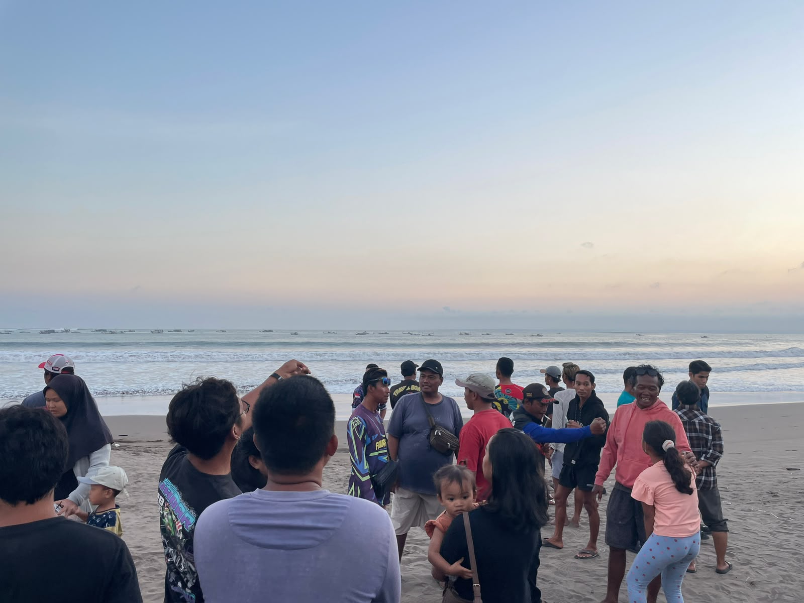 Titik Lokasi Laka Laut
