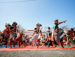 Gebyar 100 Penari Kuda Lumping di Milangkala ke-14 Pangandaran