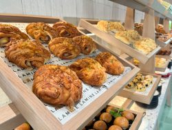 Menikmati Kelezatan Menu Sajian Lamine Coffee & Bakery Pangandaran